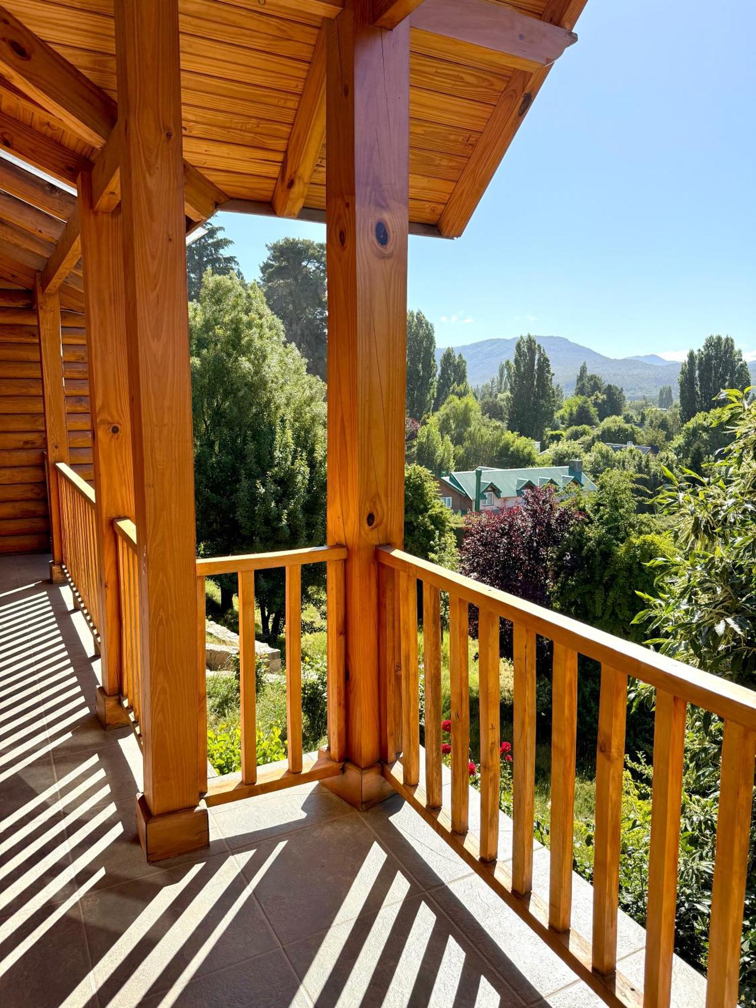 Hostería Bärenhaus San Martín de los Andes Exterior foto